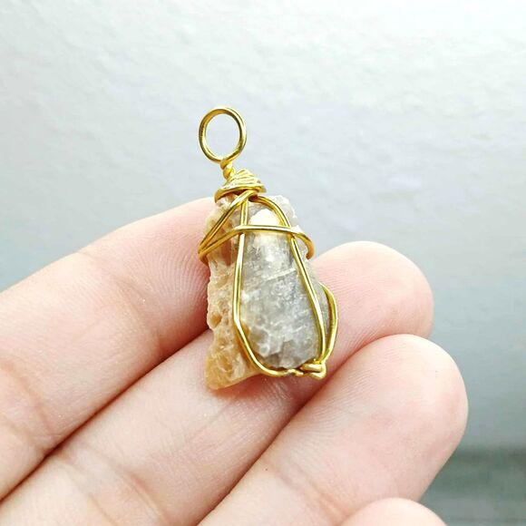 Small Raw Peach Selenite Crystal Pendant Charm, Jewelry Making Craft Supplies 1" - Picture 4 of 4